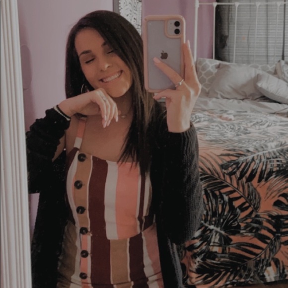 Meet your Posher, Addiebell - Picture 5 of 6